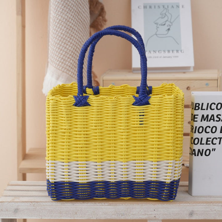 Handcrafted wicker bag with stylish design Stornfield