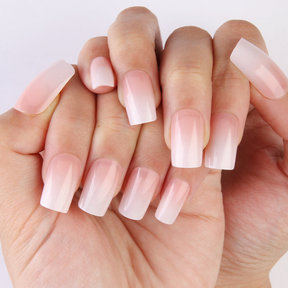 Elegant Acrylic Nail Set Stornfield