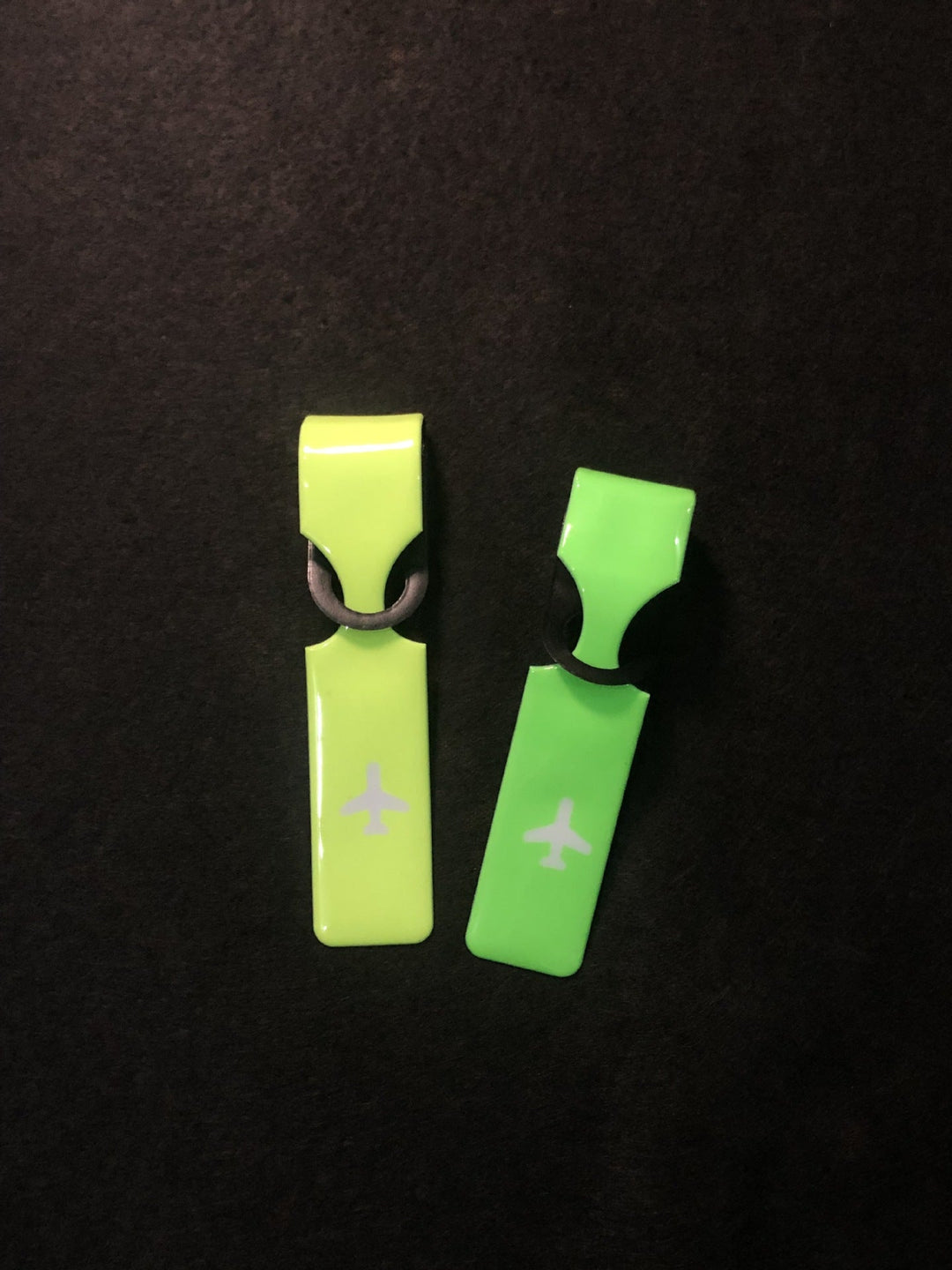 silicone airplane luggage tag with keyring clip and reflective travel ID strap Stornfield