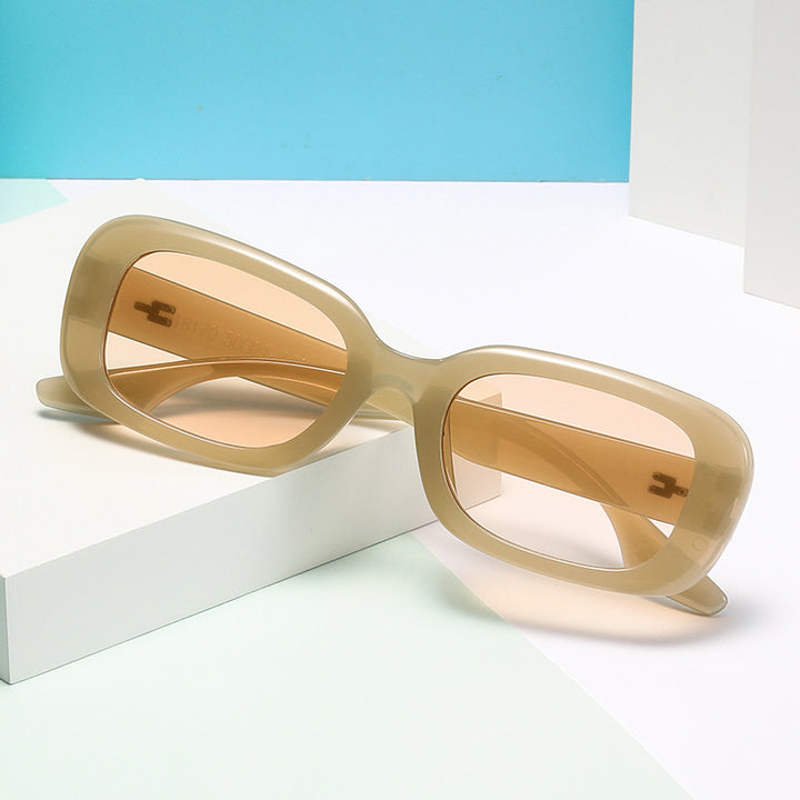 Women's fashionable square sunglasses with wide frame and UV protection Stornfield