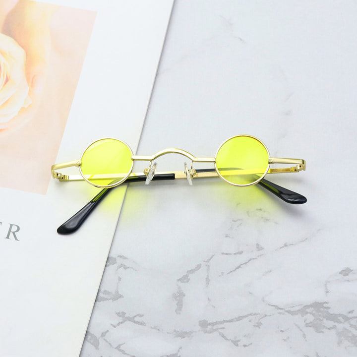 Retro-Inspired Round Metal Frame Sunglasses Stornfield