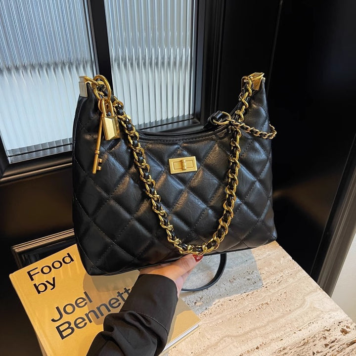 Quilted Chain-Detail Shoulder Bag Stornfield