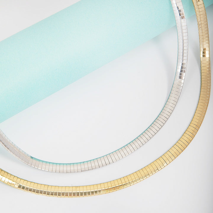 Elegant Statement Wire Choker Stornfield