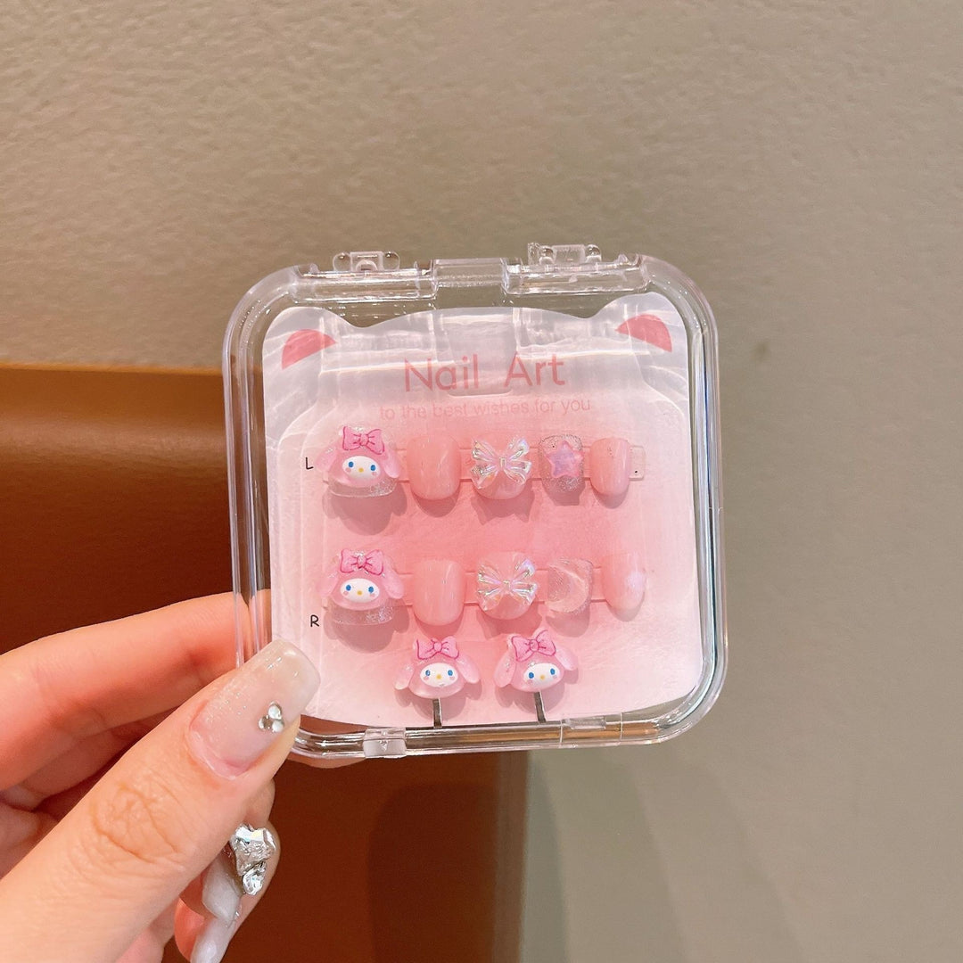 Artificial nails with sweet character design Stornfield