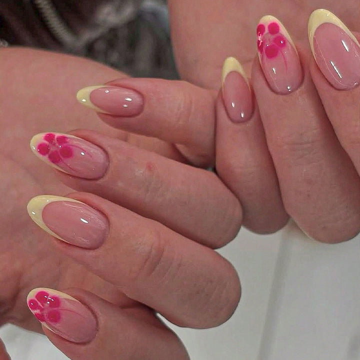 Floral-Accent French Tip Press-On Nail Set Stornfield