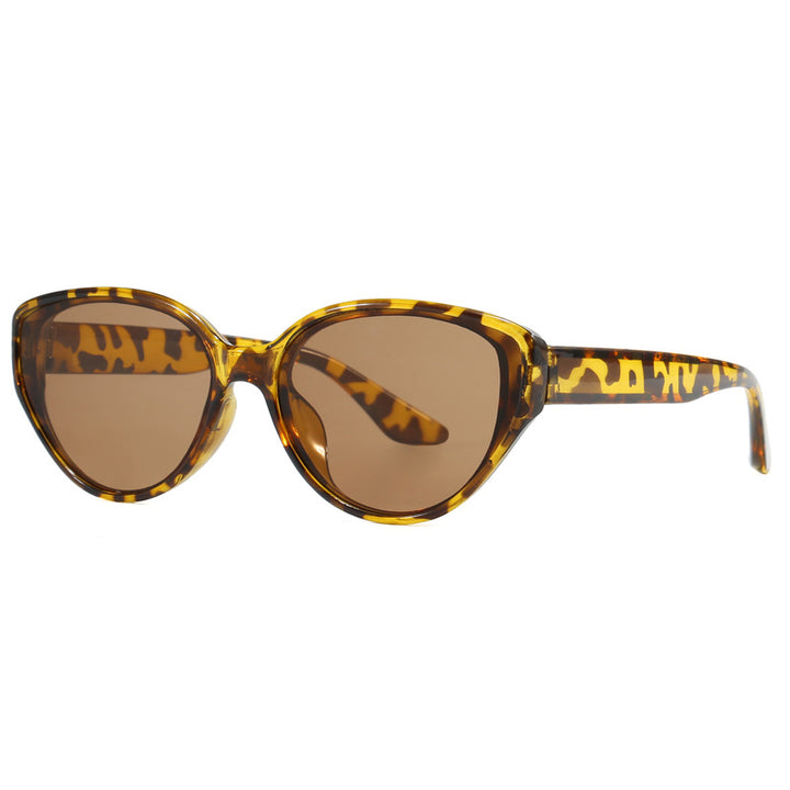 Women Cat-Eye Sunglasses with Modern Design Stornfield