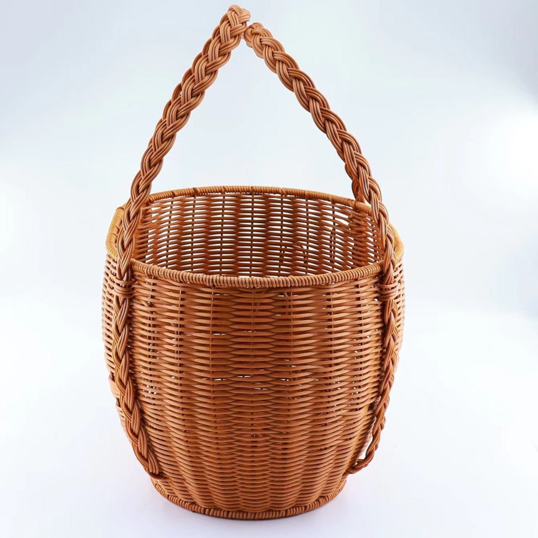Women's Handmade Basket Stornfield