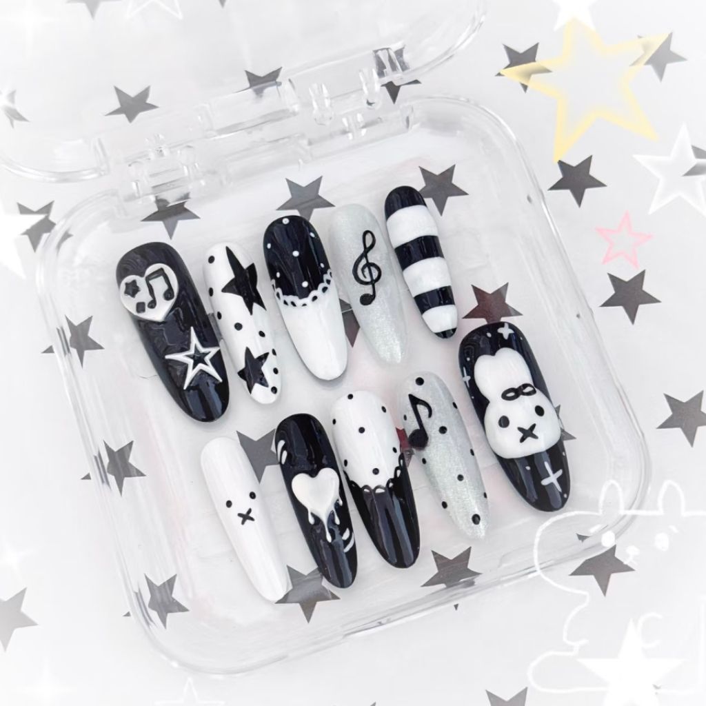 Artistic Stiletto Nail Set Stornfield
