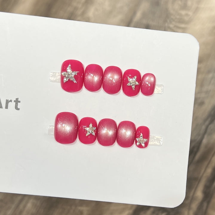 Glamorous Star-Accent Nail Tips Stornfield