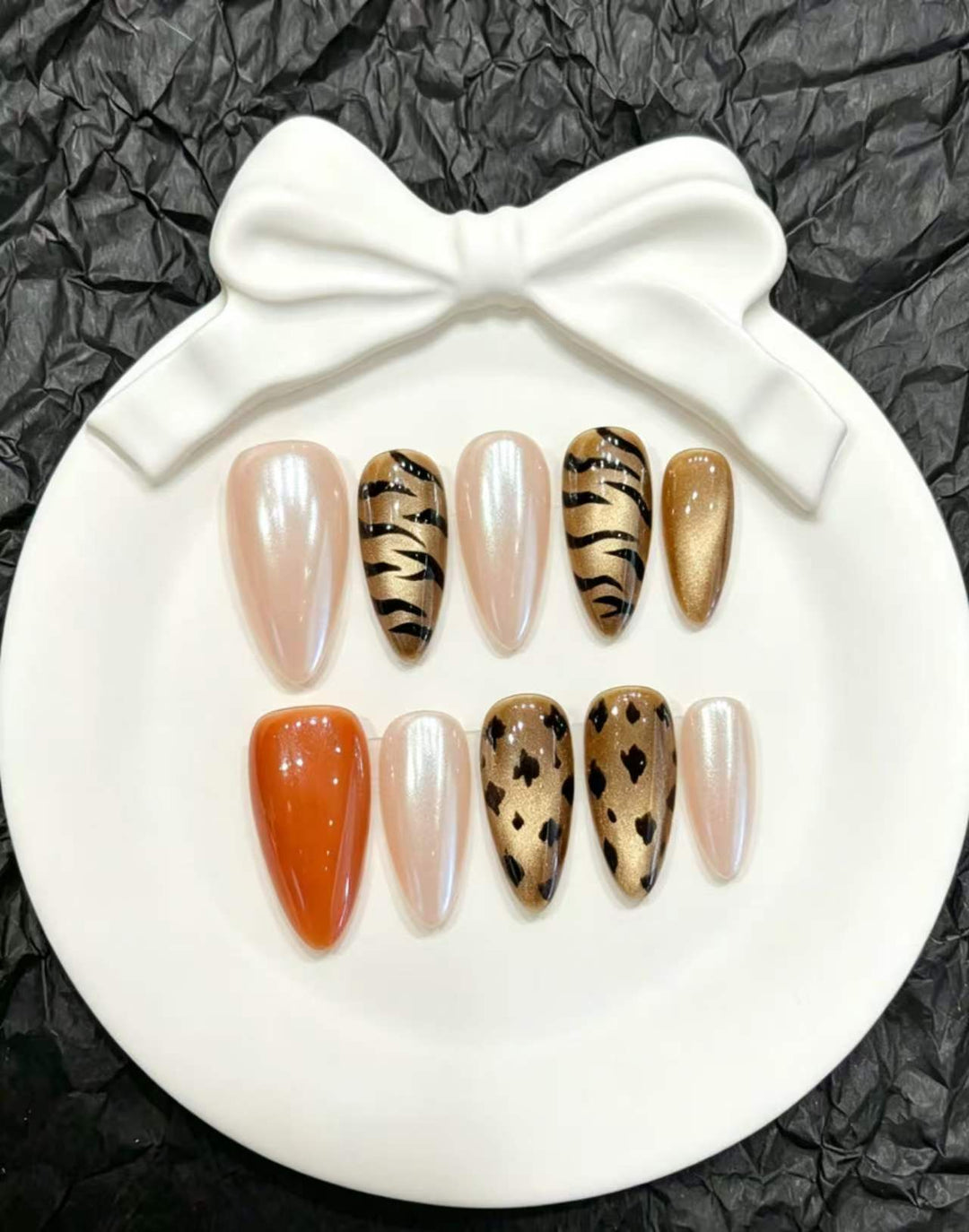 Decorative Press-On Nail Art Set with Floral and Whimsical Designs