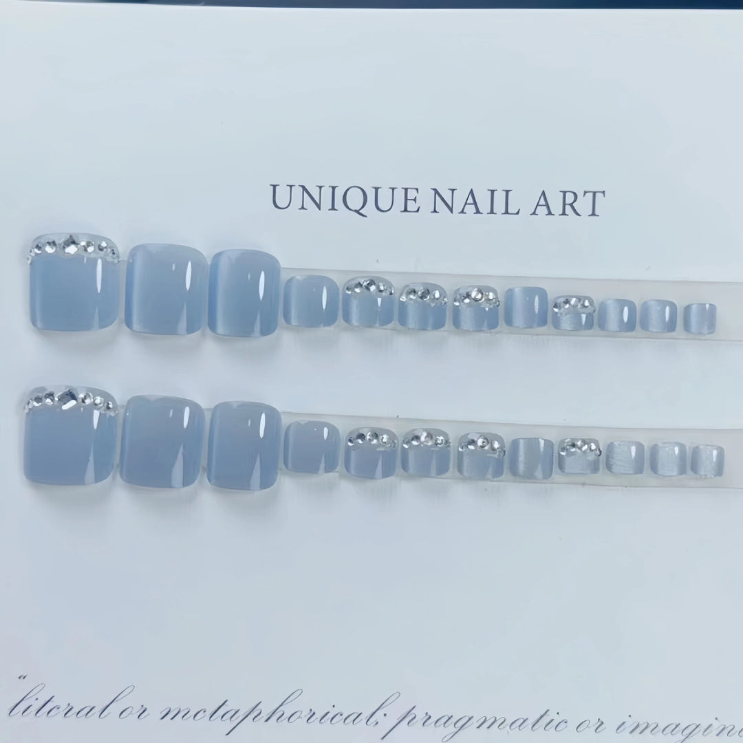 Elegant Rhinestone-Embellished Press-On Nails Stornfield