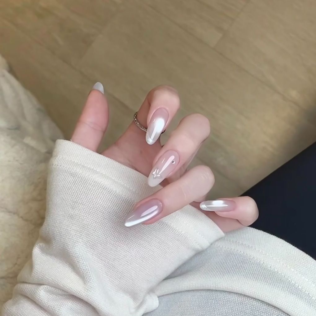 Glittery French Tip Nail Extensions