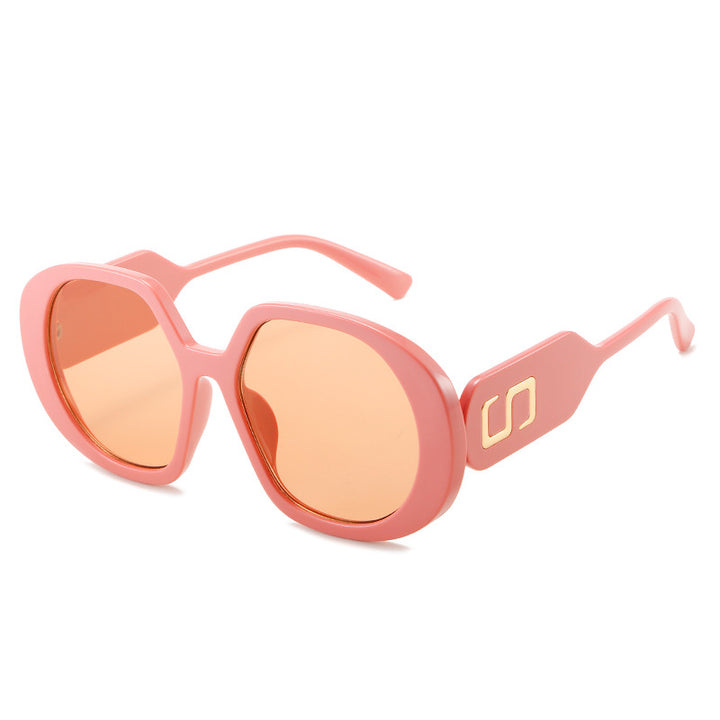 Women oversized sunglasses with distinctive frame and UV protection Stornfield