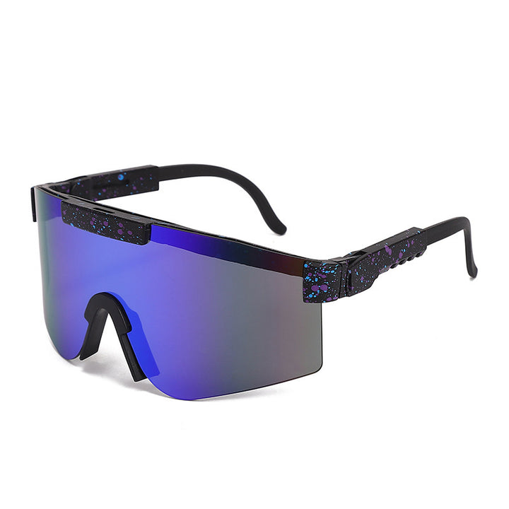 Women's Sporty Statement Sunglasses in Modern Design Stornfield