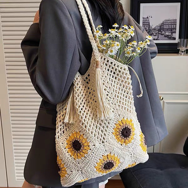 Leisure Beach Bag with Floral Details Stornfield