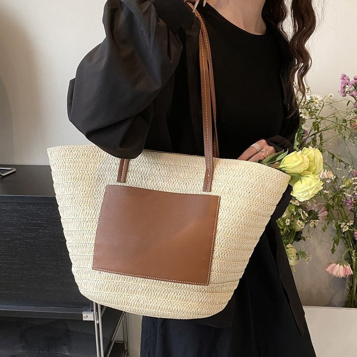 Trendy Rattan Bag with Leather Accents Stornfield