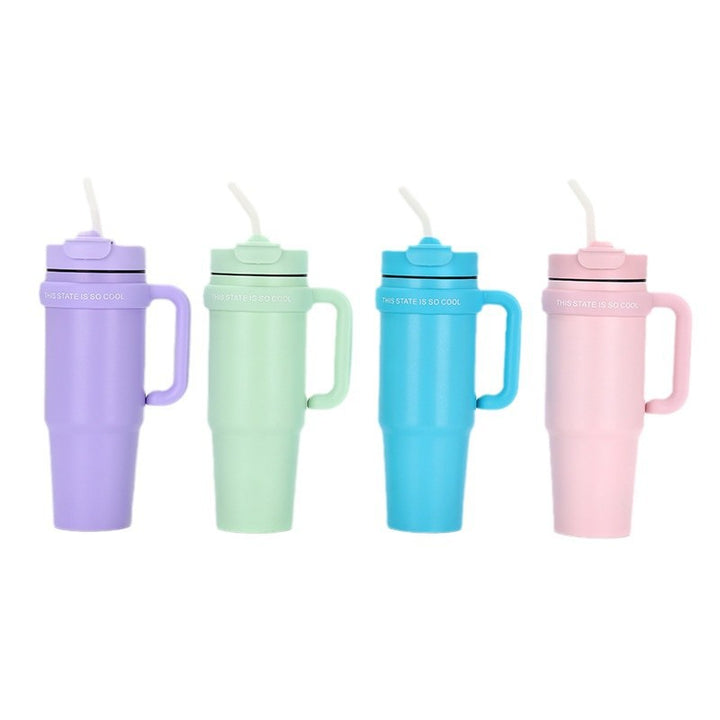 Unisex drinking cup with integrated straw Stornfield
