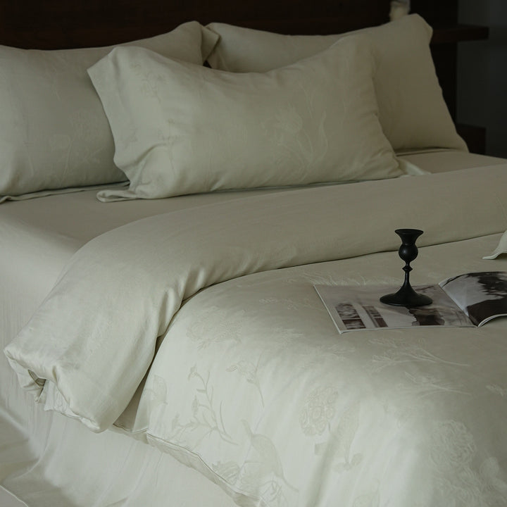 Luxury Organic Cotton Sateen Duvet Cover Set with Button Closure