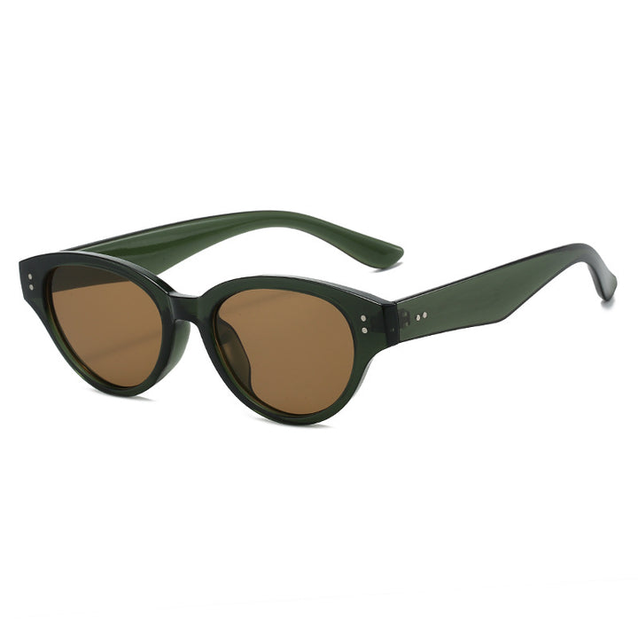 Women Cat-Eye Sunglasses with retro-inspired frame structure Stornfield
