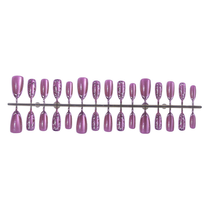 Decorative Press-On Nail Set with Elegant Foil Accents Stornfield