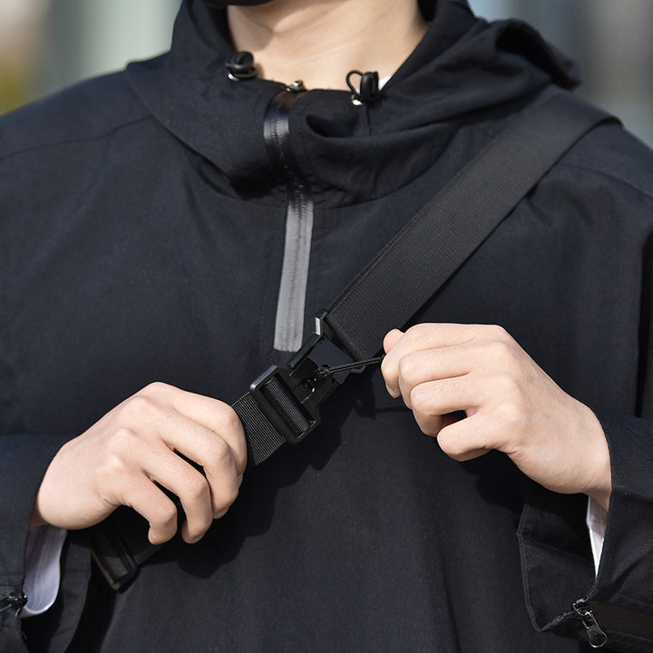 Waterproof Ergonomic Fanny Pack Stornfield
