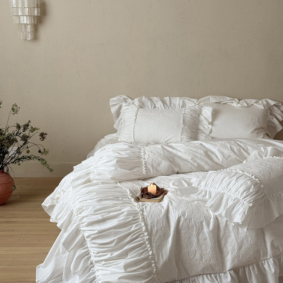 Boho Cotton Eyelet Embroidered Ruffled Duvet Cover Set with Hidden Closure & Frilled Shams