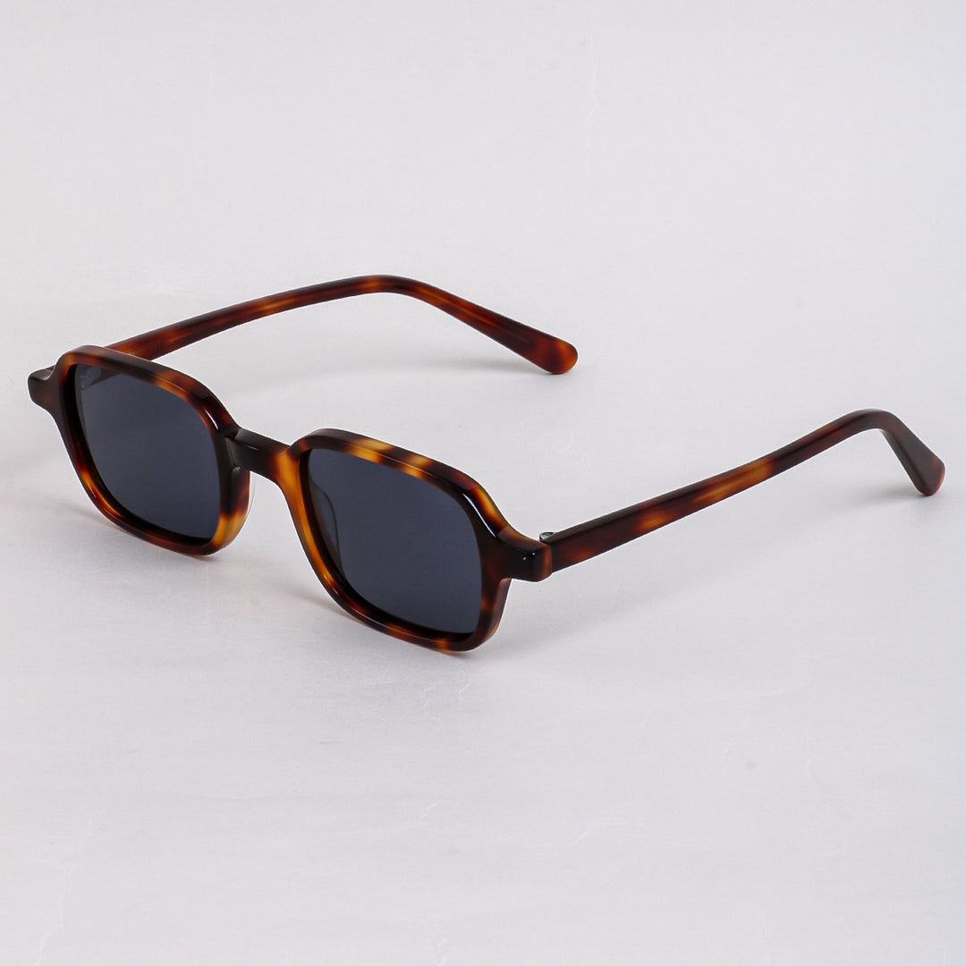 Women's fashionable sunglasses in a unique, contemporary design Stornfield