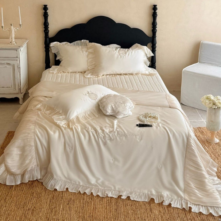 Luxury Satin-Trim Ruffled Duvet & Sham Ensemble with Pleated Flange and Delicate Shell Embroidery