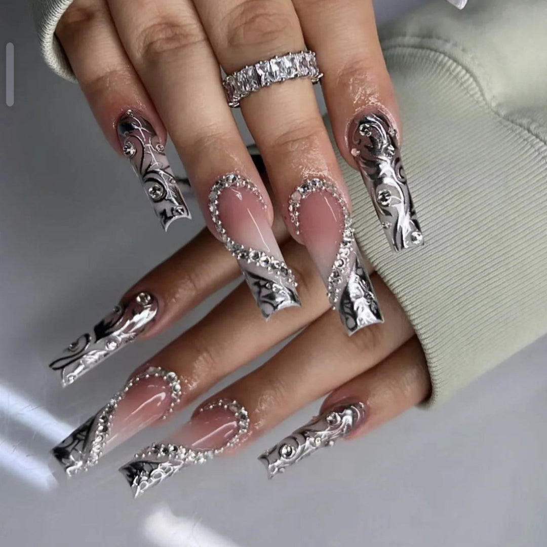Artificial nails with sparkling rhinestones Stornfield
