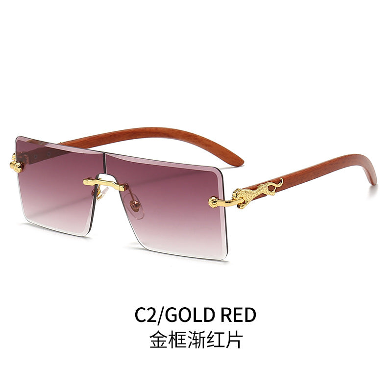 Women oversized fashionable sunglasses with luxurious wood and metal elements Stornfield