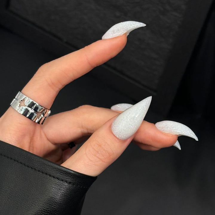 Glitzy Stiletto Press-On Nail Enhancements