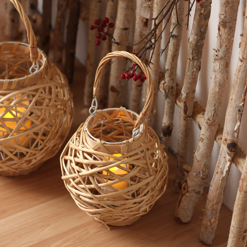 Decorative lantern made of woven natural material Stornfield