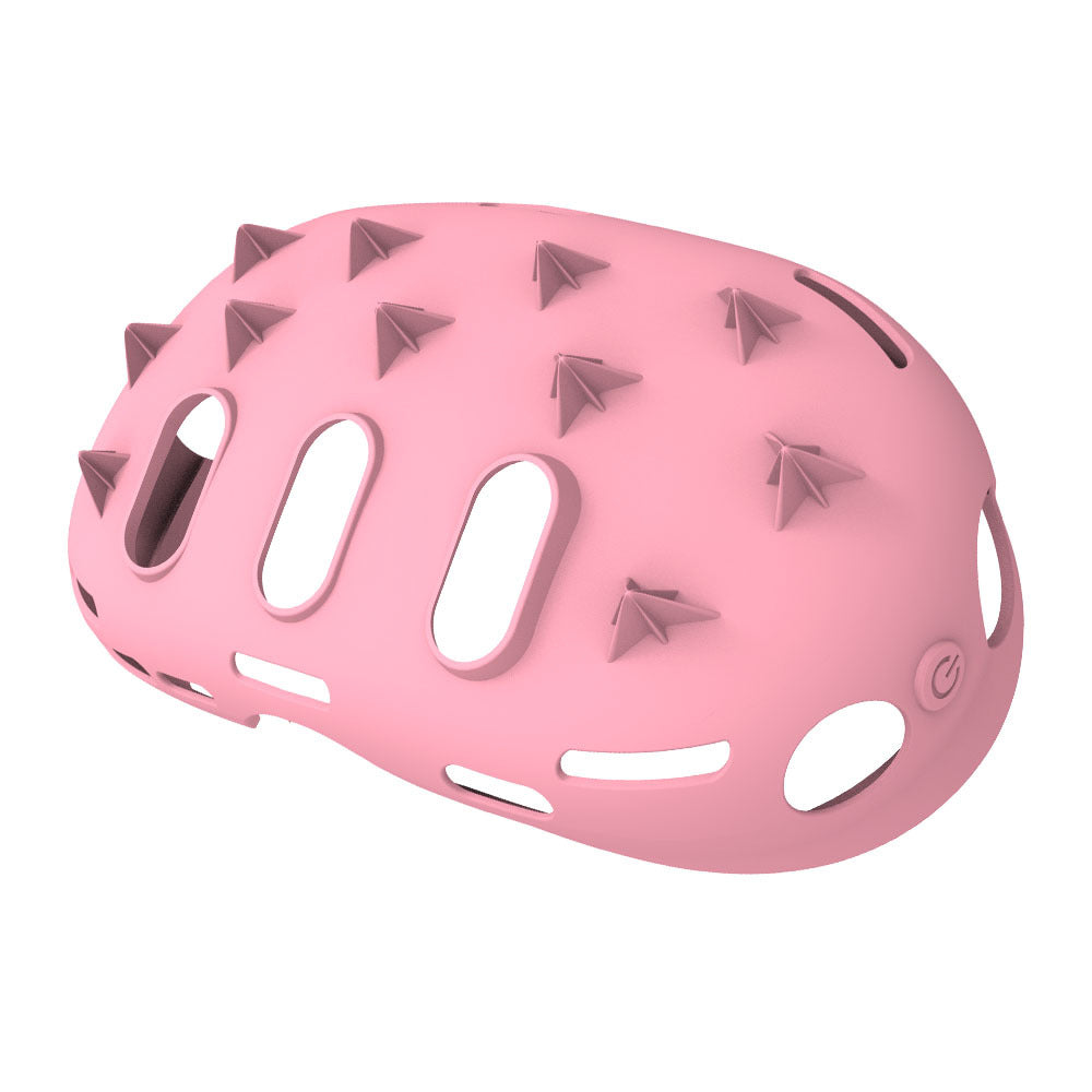 Safety helmet cover with sturdy structure and ventilation openings Stornfield