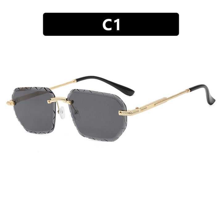 Women's geometric sunglasses with mirrored lenses and sturdy frame Stornfield