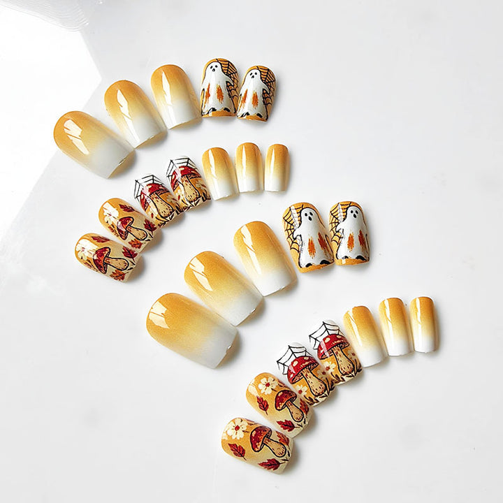 Artificial nails in Halloween design Stornfield