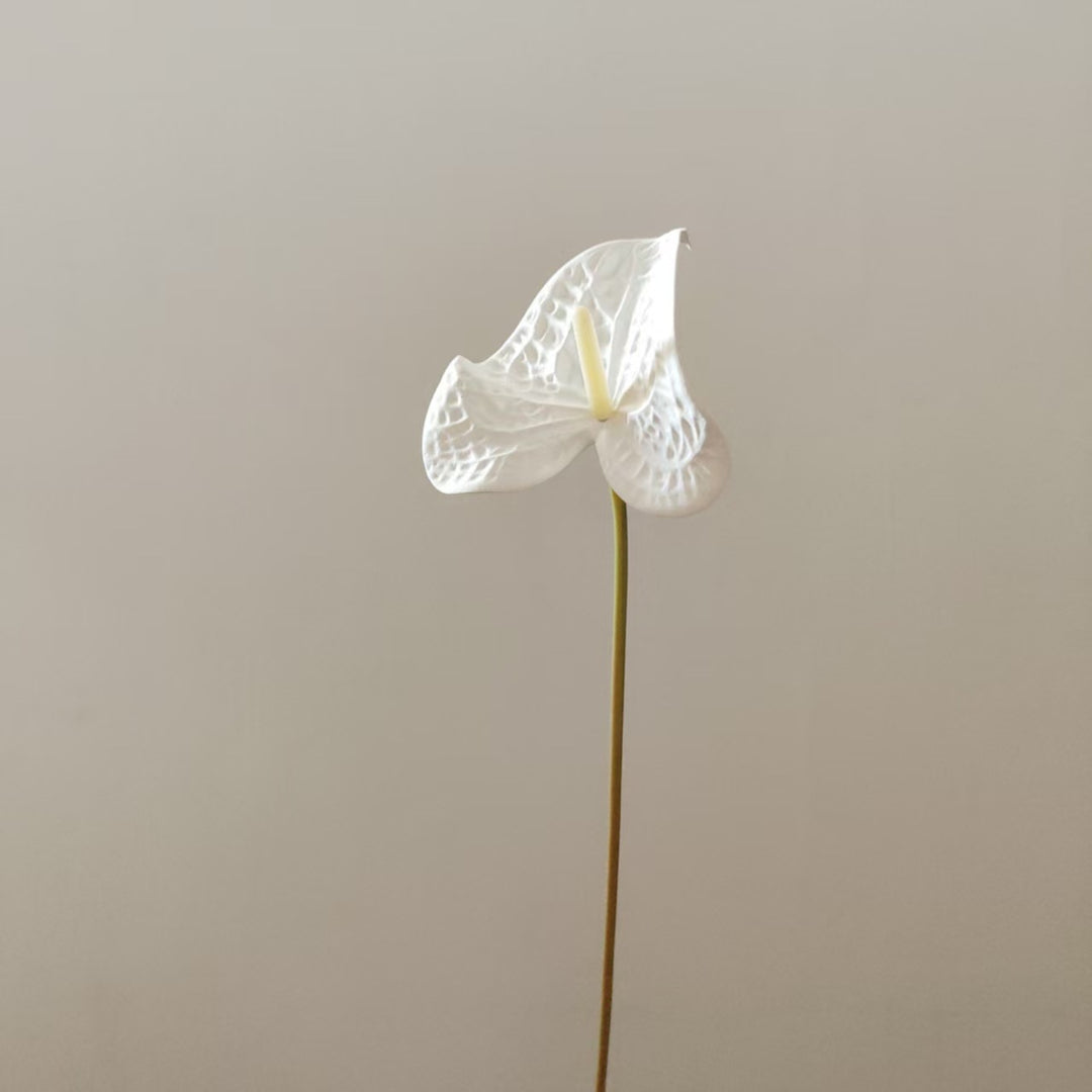 Heart-Shaped Leaf Floral Stand