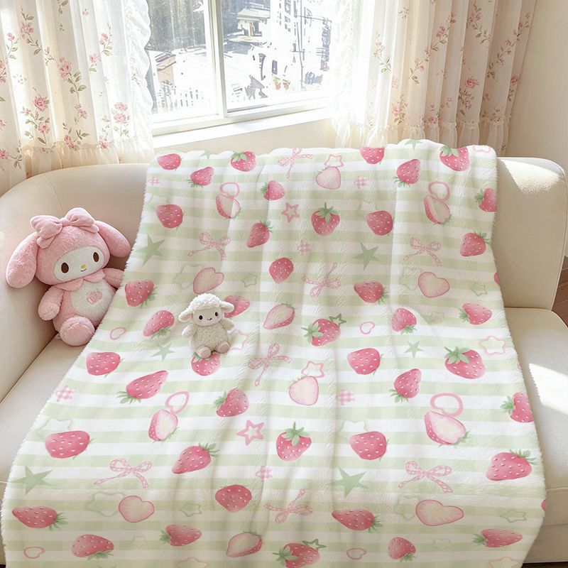 Strawberry-Themed Cozy Fleece Blanket