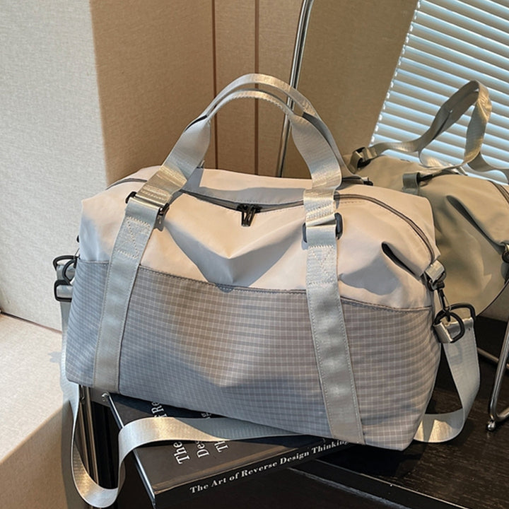 Versatile sports and travel bag with breathable material and robust design Stornfield