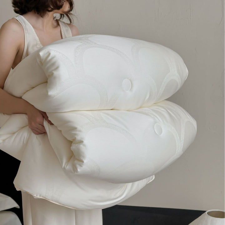 Silky Jacquard Tufted Down-Alternative Comforter Insert