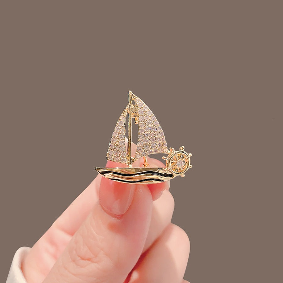 Elegant Sailboat Brooch Stornfield