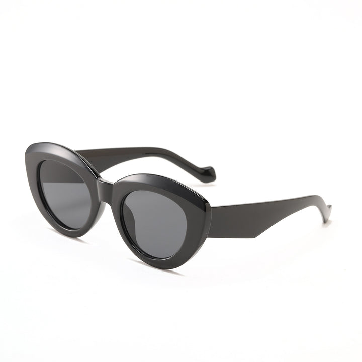 Women's Cat-Eye Sunglasses with Fashionable Plastic Frame Stornfield
