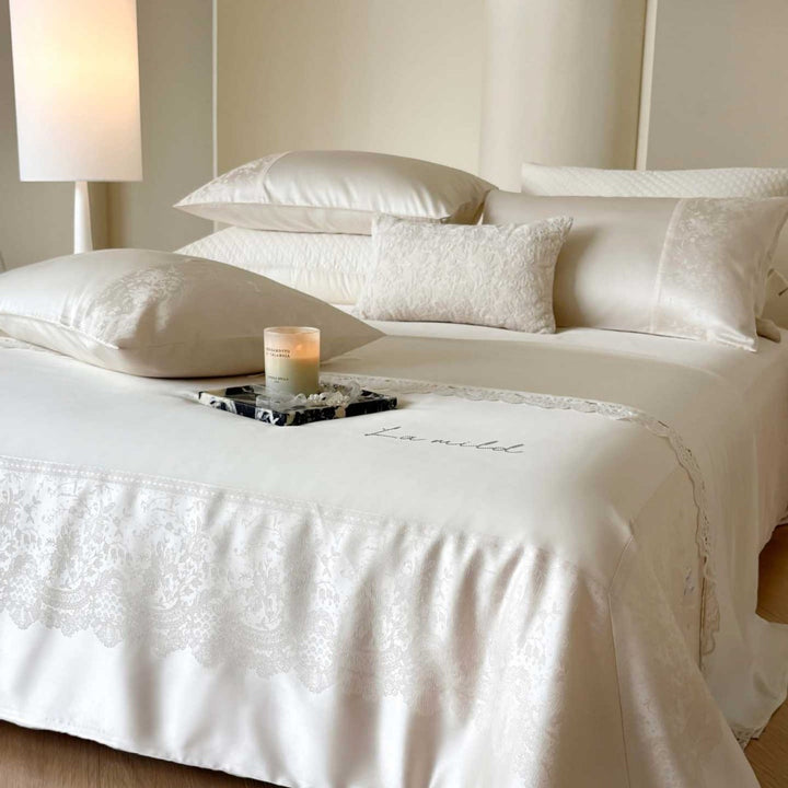 Luxury Jacquard Satin Bedspread and Duvet Cover Ensemble with Lace-Edge Skirt