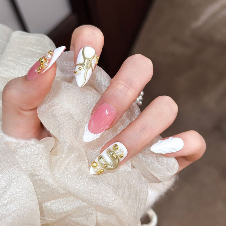 Glamorous Decorative Press-On Nails