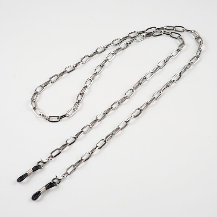 Fashionable Eyewear Chain Stornfield