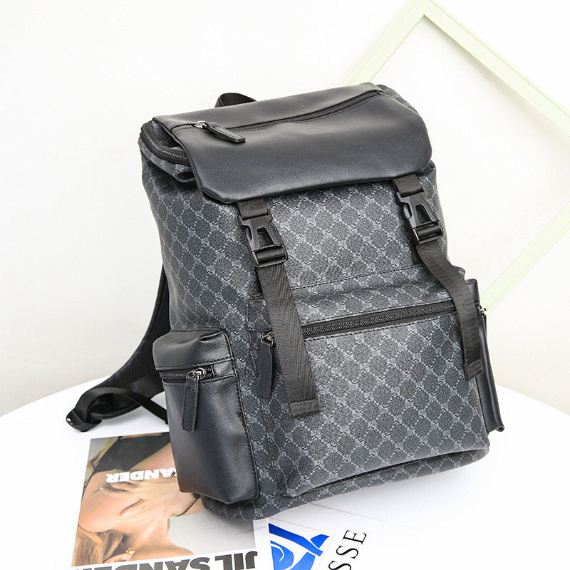 Fashionable backpack with expandable pockets Stornfield