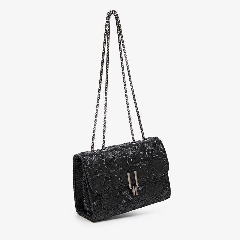 Textured Quilted Crossbody Handbag