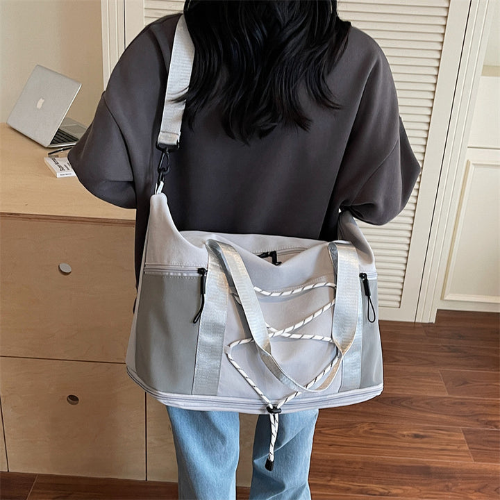 Sporty Shoulder Bag With Practical Organizer Stornfield