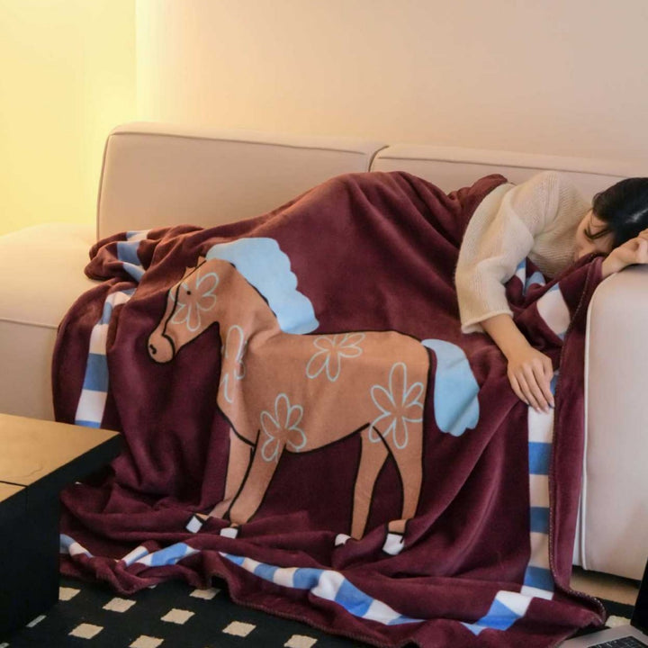 Plush Decorative Fleece Throw Blanket with Star-Pony Motif