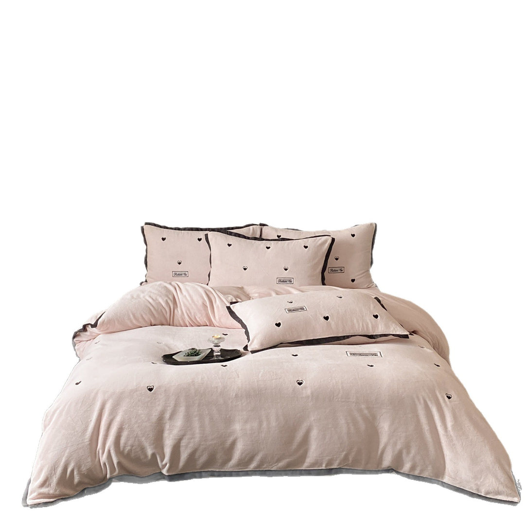 Embroidered Heart Cotton Duvet Cover Set with Contrast Piped Pillowcases