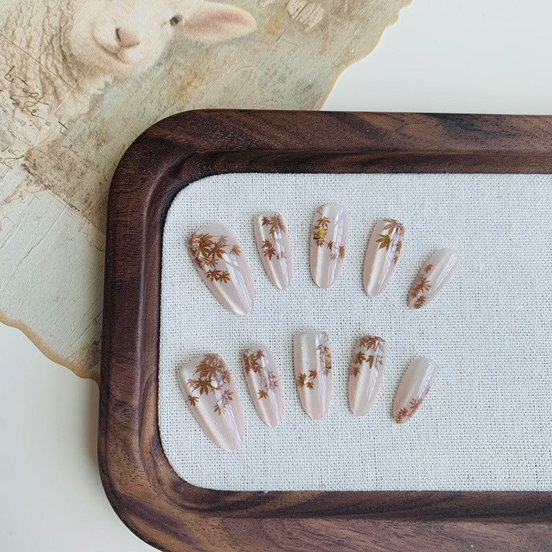 Elegant Autumn-Themed Nail Art Set